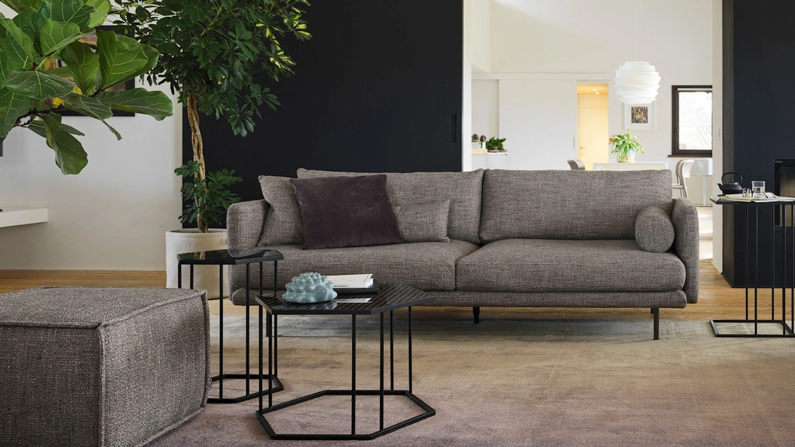 Renee esagonale con top in vetro e vetro ceramica con base in metallo di Calligaris