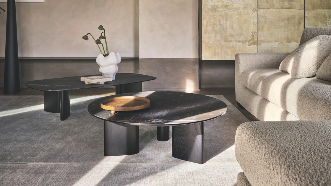 Tavolino Sandy in ceramica di Calligaris