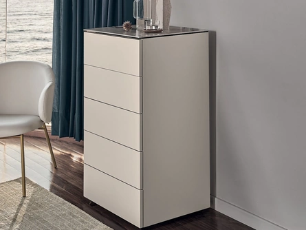 Settimanale Universal laccato opaco di Calligaris