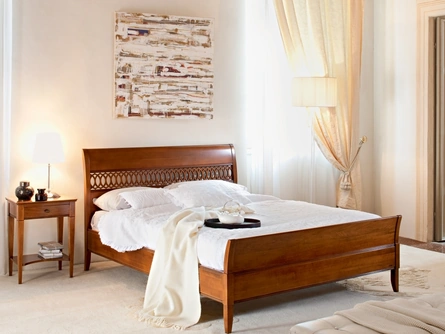 Letto in legno con testiera Corallo di Le Fablier