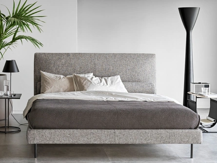Letto con testiera Mies di Calligaris