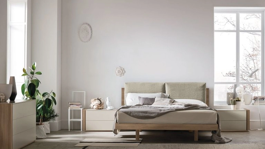 Letto con testiera imbottita Nikki di Tomasella