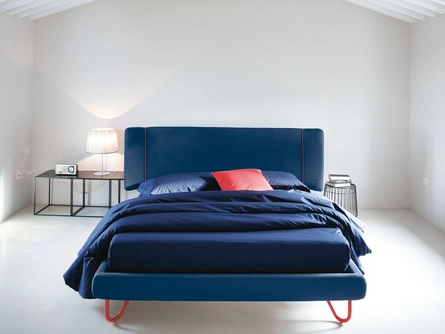Letto in tessuto Hug Two di Noctis