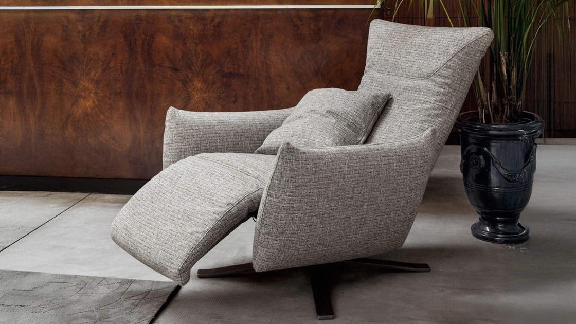 Poltrona Relax in tessuto Polse di Calligaris
