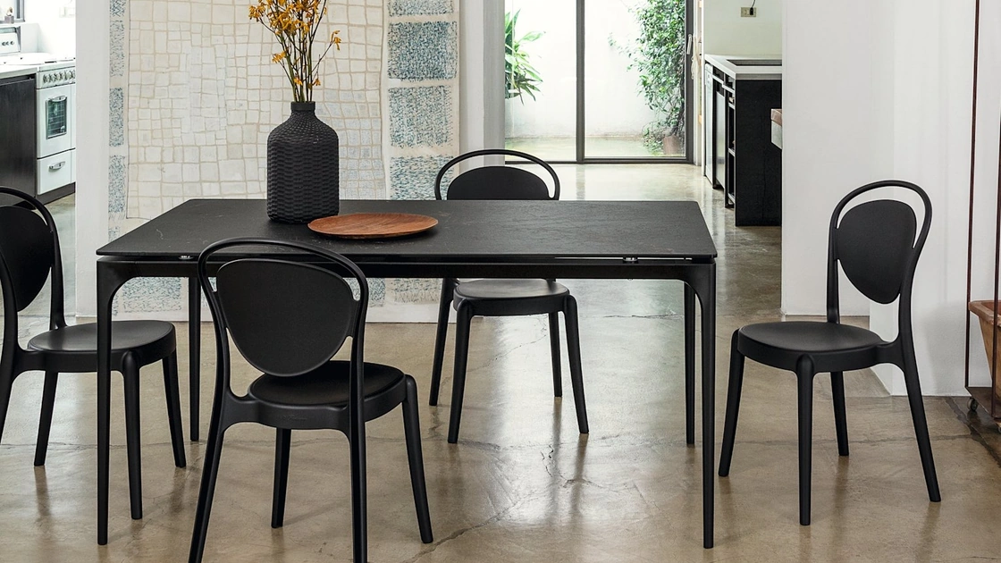 Sedia in policarbonato Parisienne di Calligaris