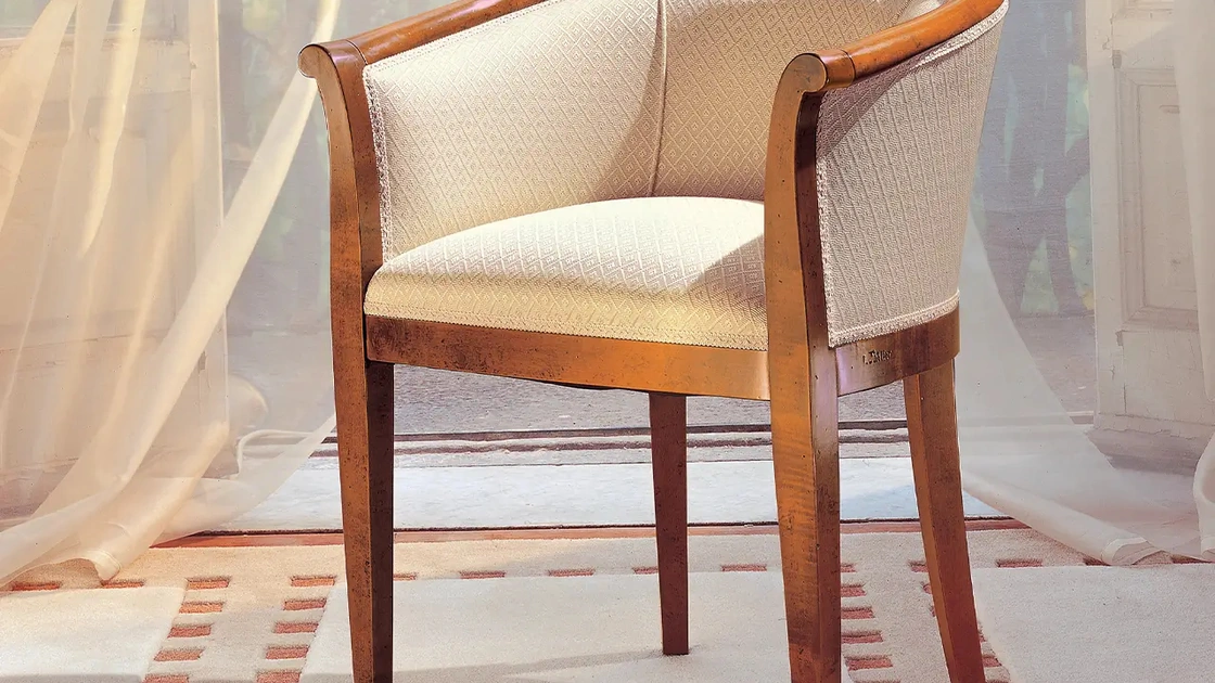 Sedia in tessuto con struttura in legno China di Le Fablier