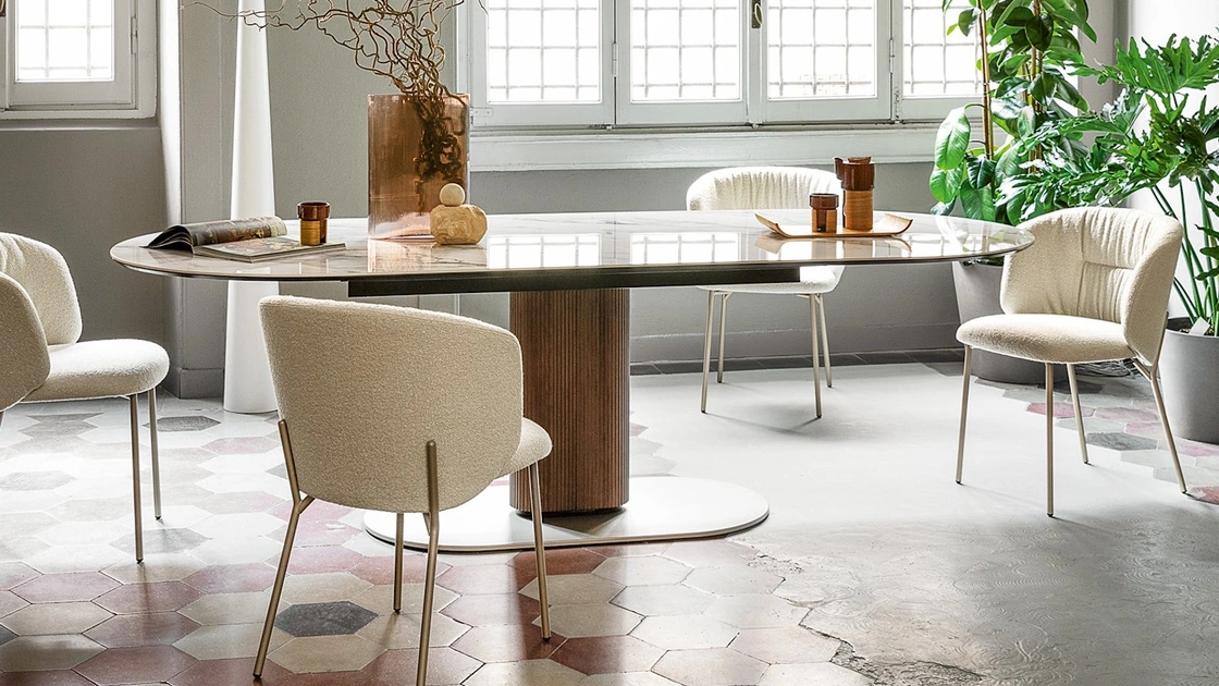 Tavolo Cameo in ceramica di Calligaris