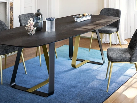 Tavolo ellittico Sunshine di Calligaris